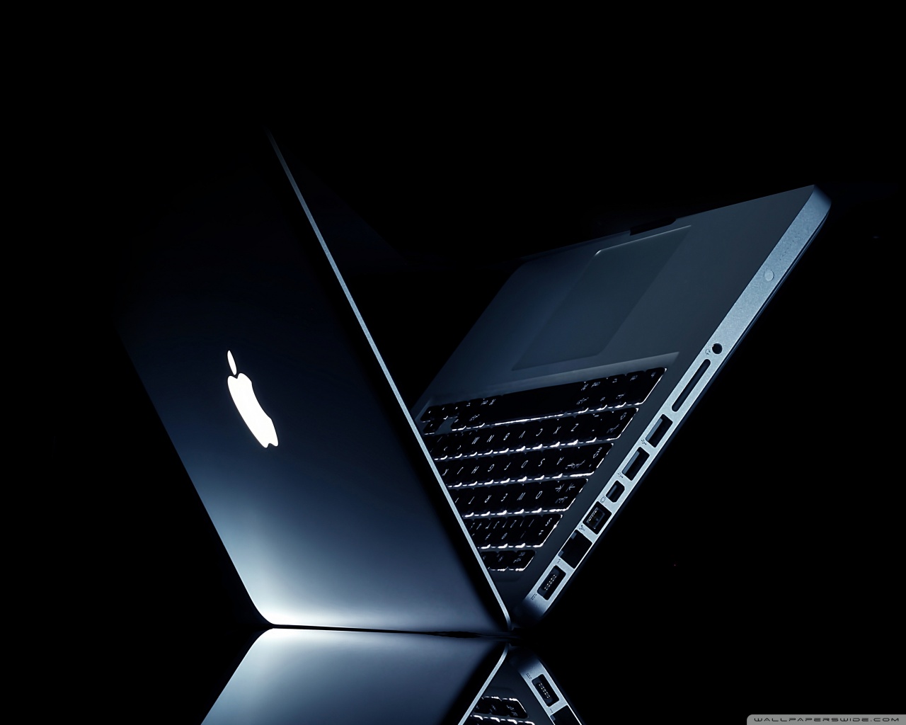 preview of Apple laptop macbook pro wallpaper.jpg